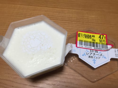 ロピア　白雪レアチーズ濃厚ミルク